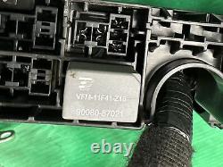 Harnais de relais de faisceau de câblage derrière le tableau de bord de la Toyota Corolla Mk12 2019-2023